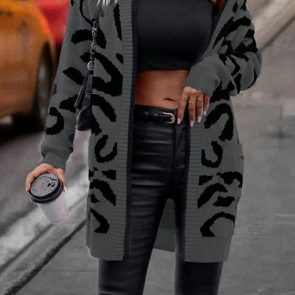 SHEIN Black & Gray Animal Print Open Front Cardigan - Picture 3 of 10